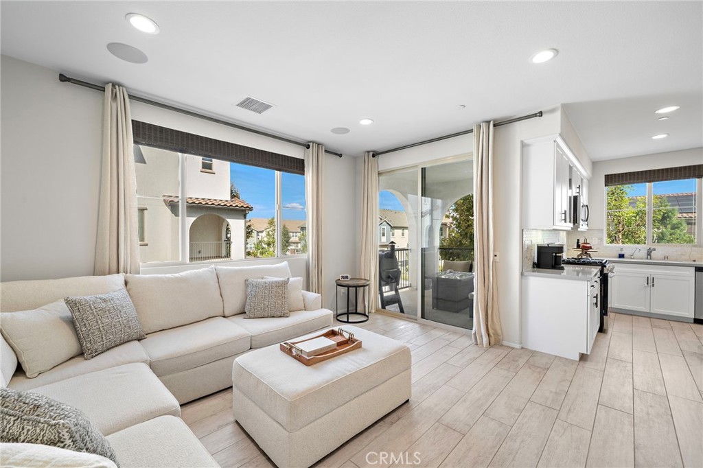 8423 Explorer Street