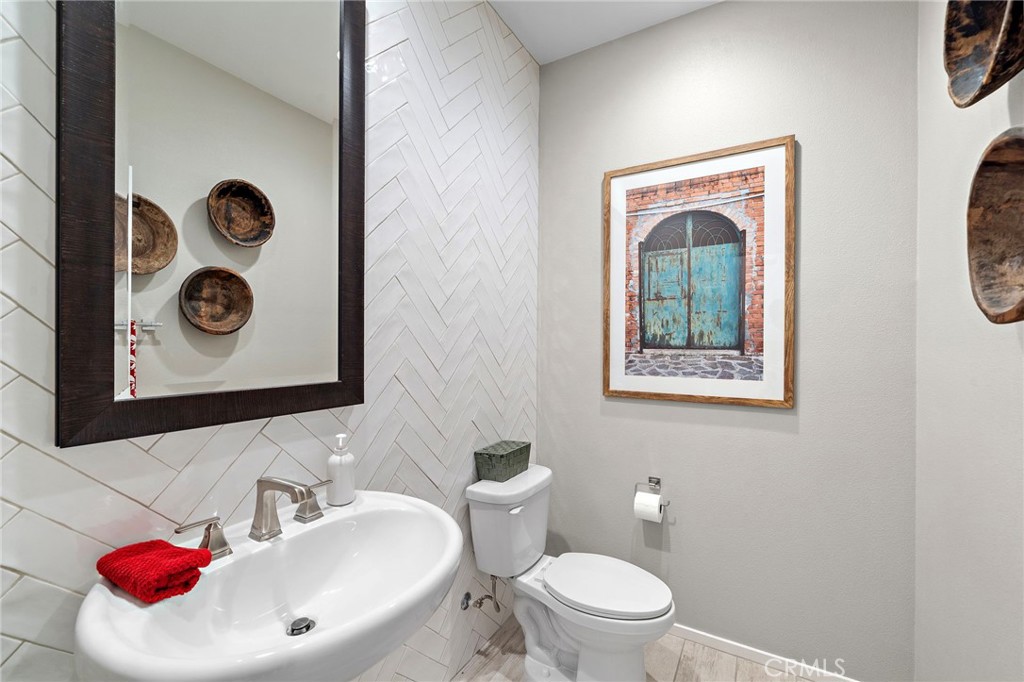 8423 Explorer Street