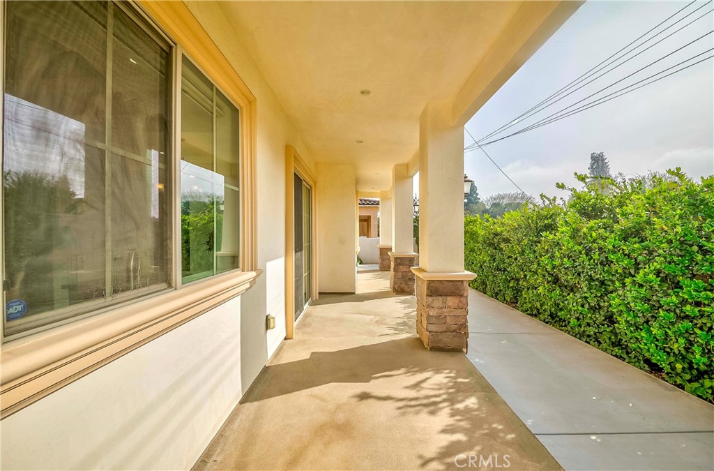 4843 Glickman Avenue