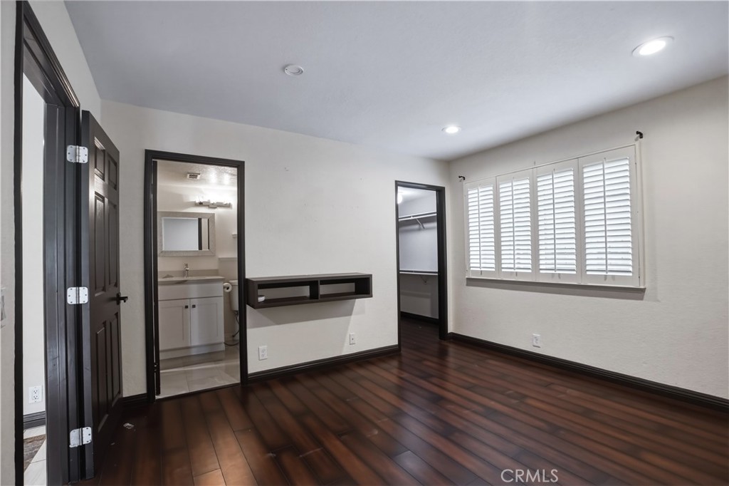 3537 Foxglove Road