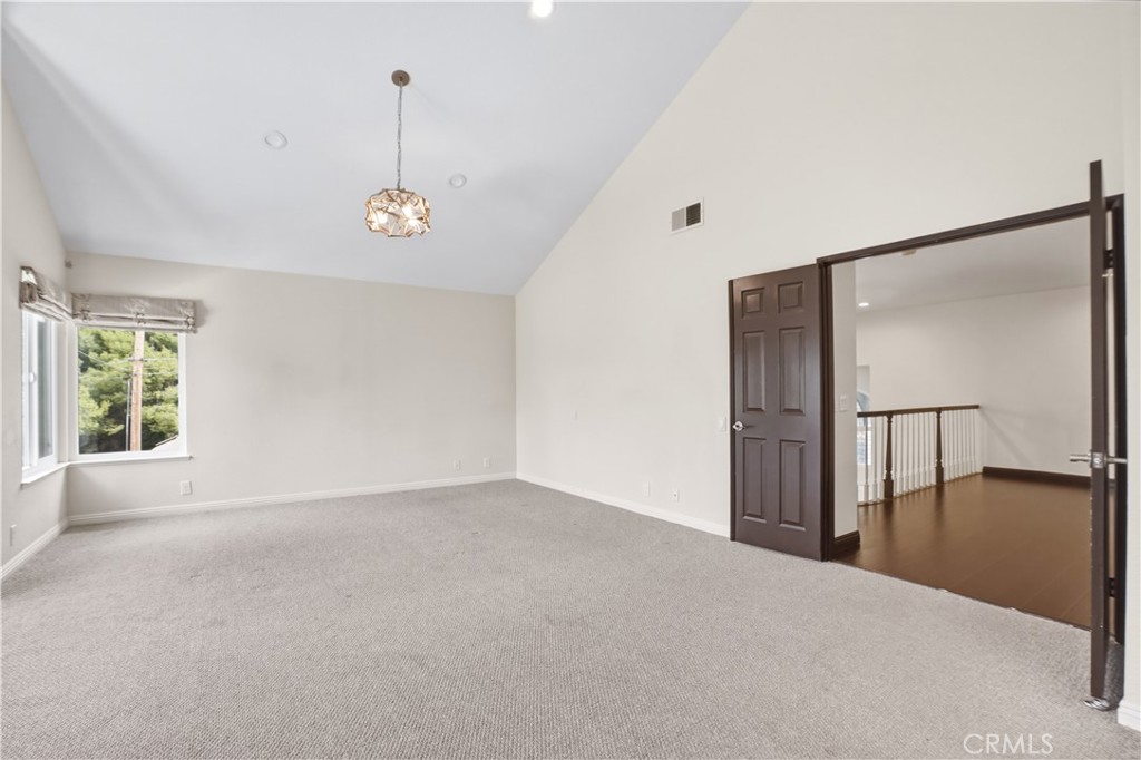 3537 Foxglove Road