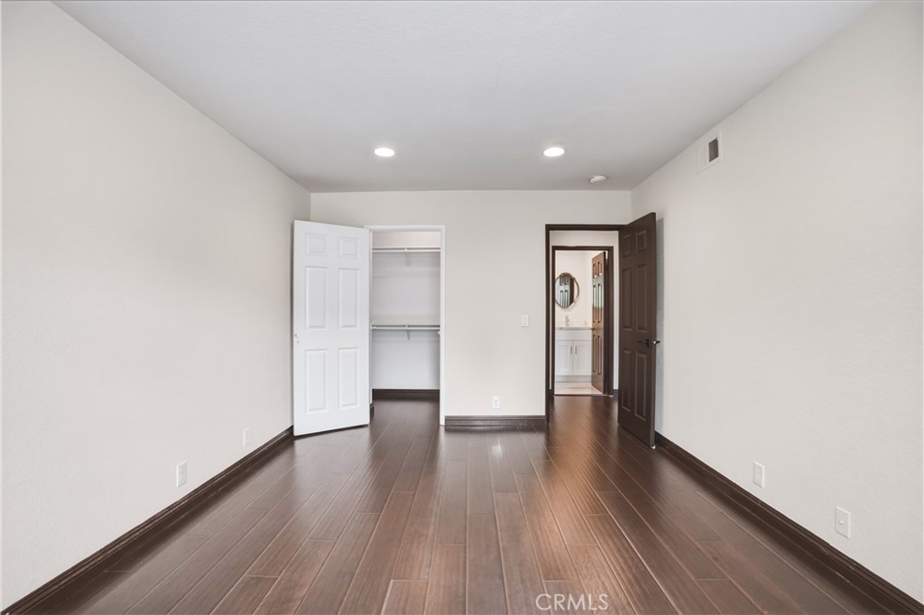 3537 Foxglove Road