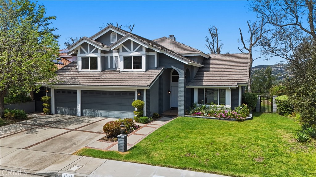 3537 Foxglove Road