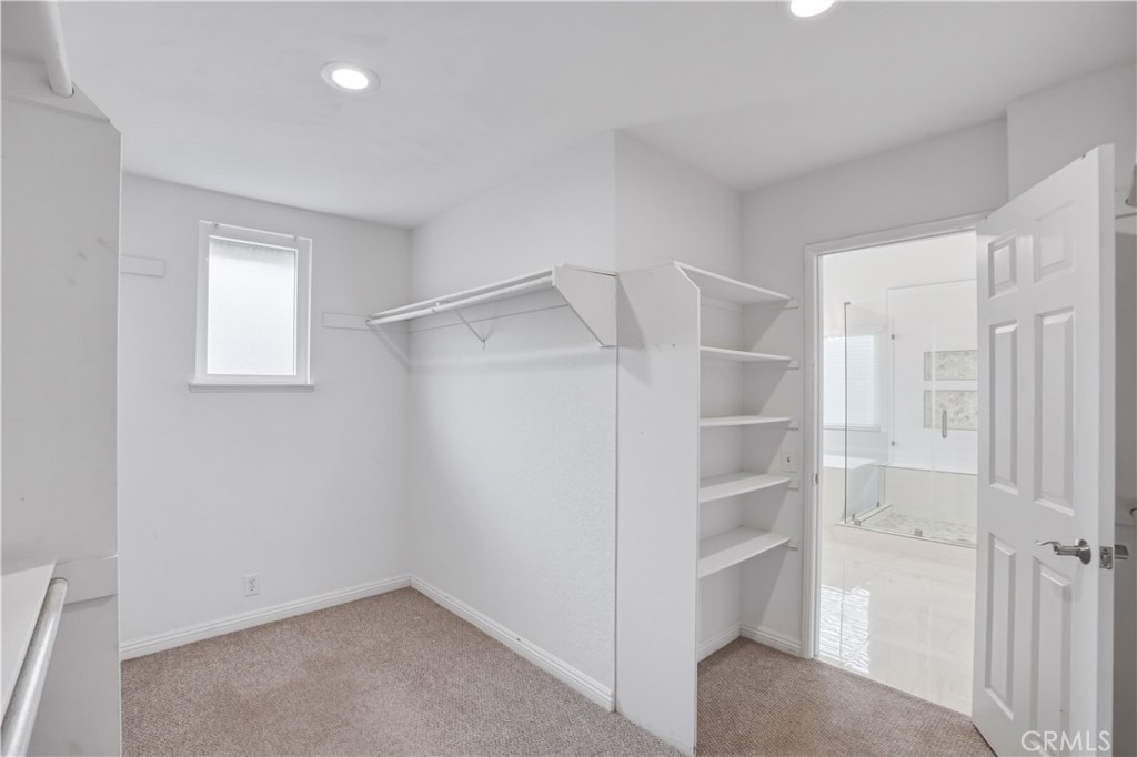 3537 Foxglove Road