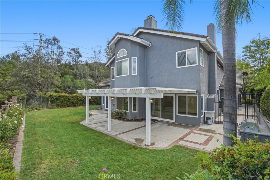 3537 Foxglove Road