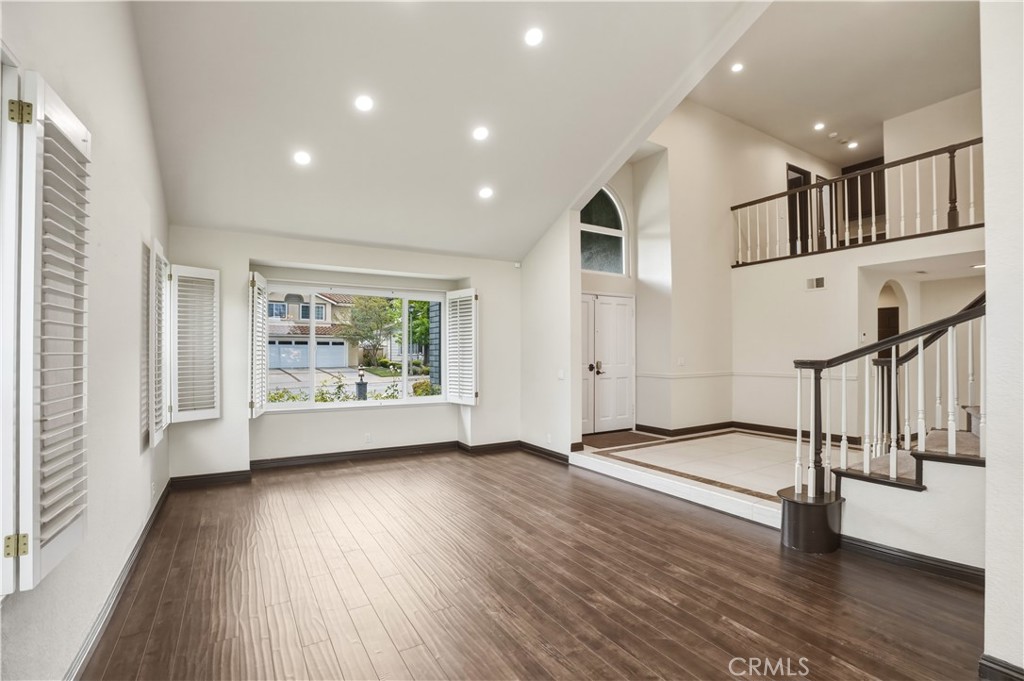 3537 Foxglove Road