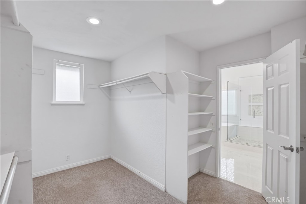 3537 Foxglove Road