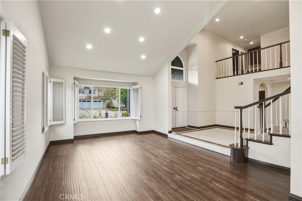 3537 Foxglove Road
