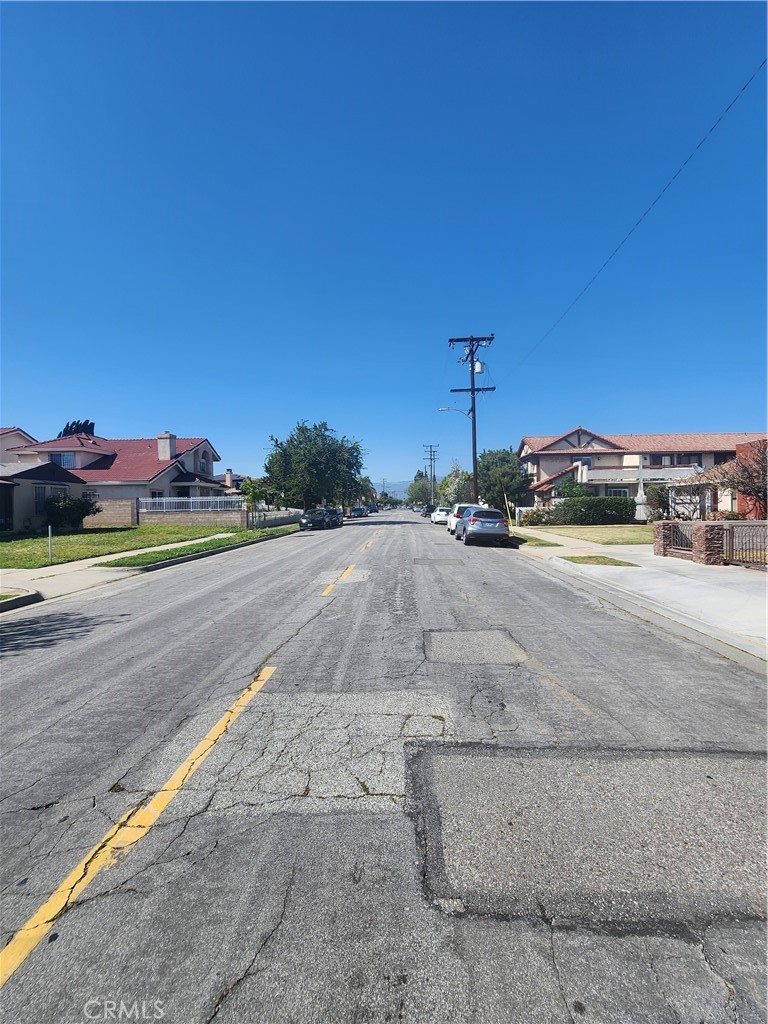330 S Ynez Avenue