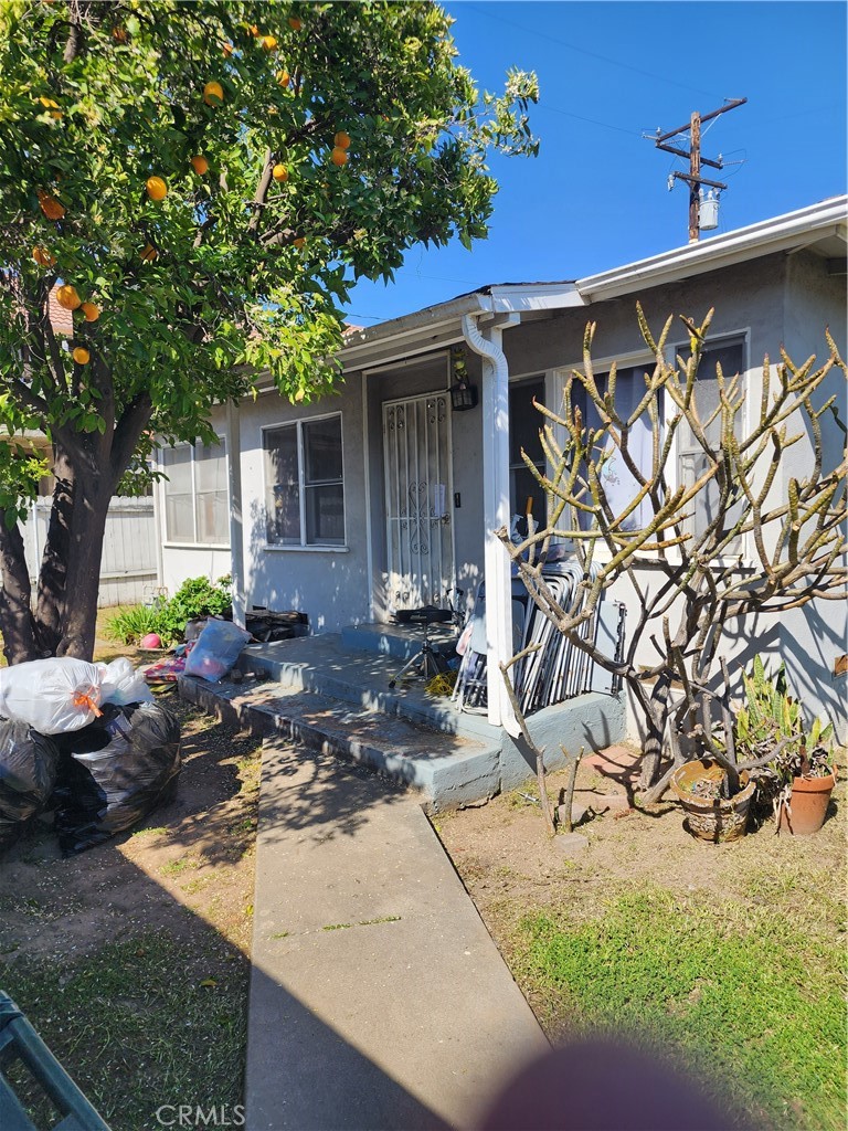 330 S Ynez Avenue