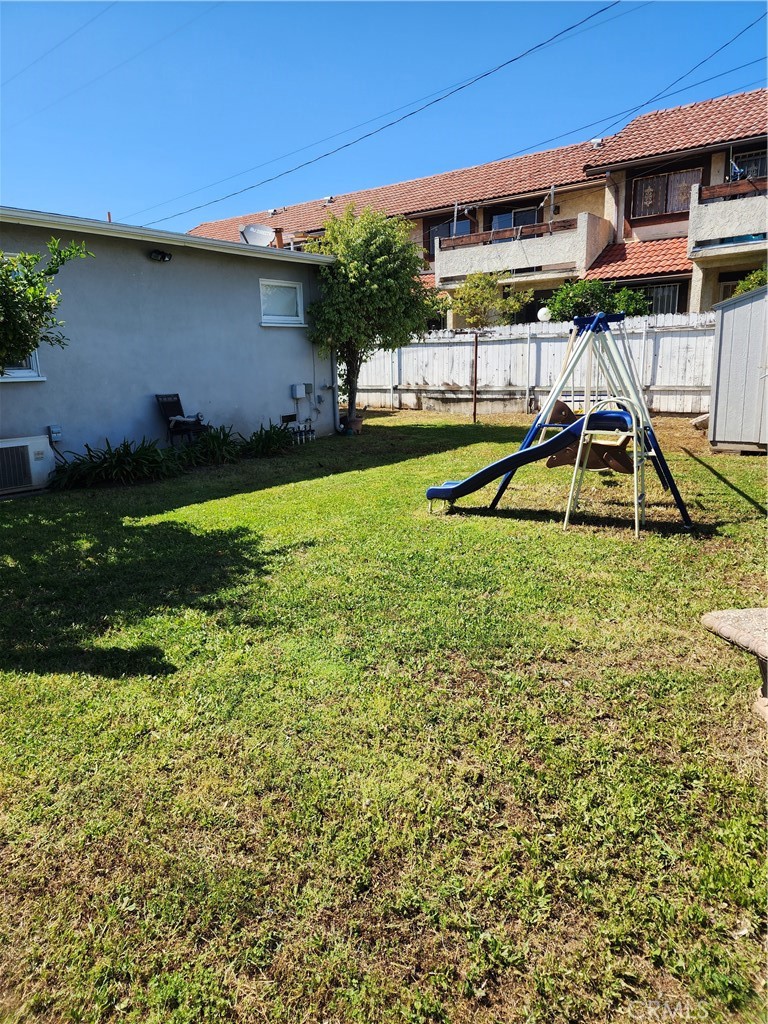 330 S Ynez Avenue