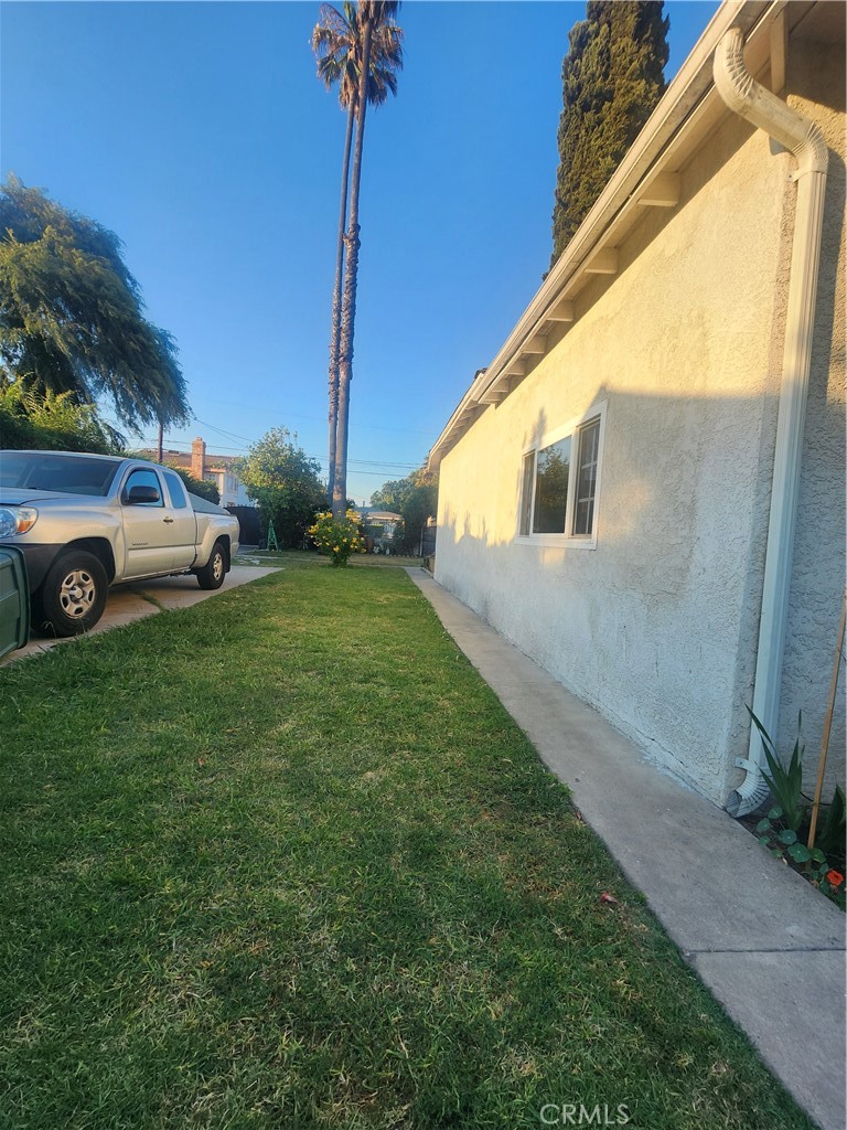 12138 Magnolia Street