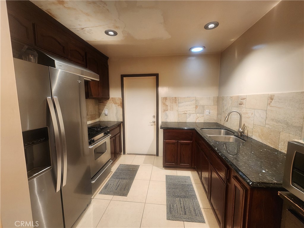 12138 Magnolia Street