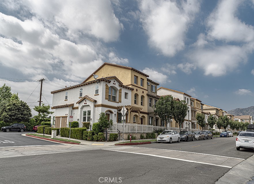 311 N Fenimore Avenue