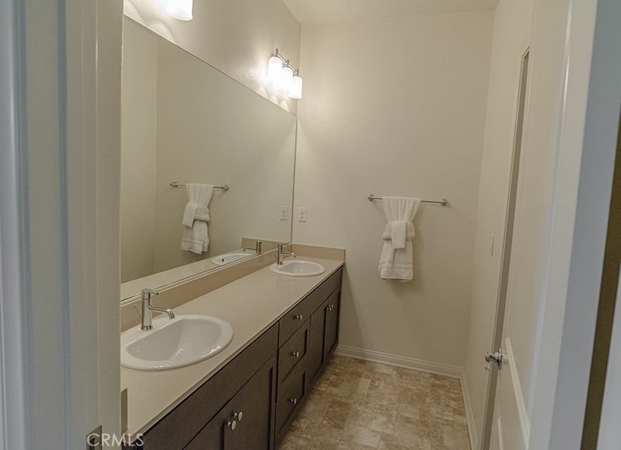 311 N Fenimore Avenue