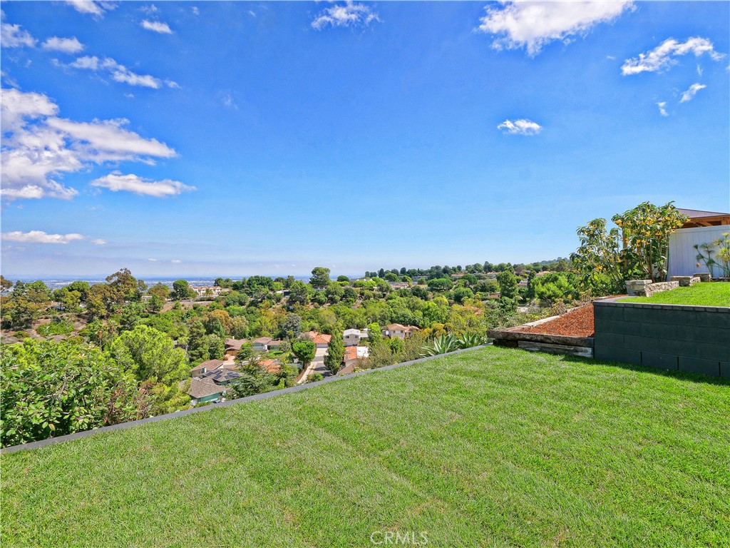 27438 Elmbridge Drive
