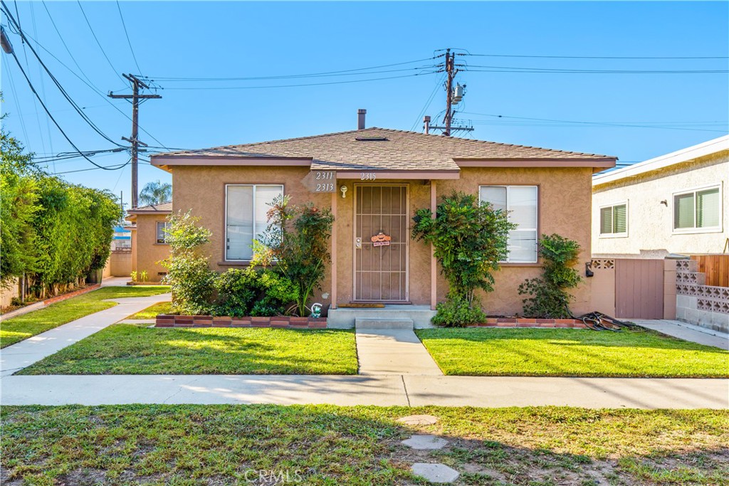 2311 W Repetto Avenue