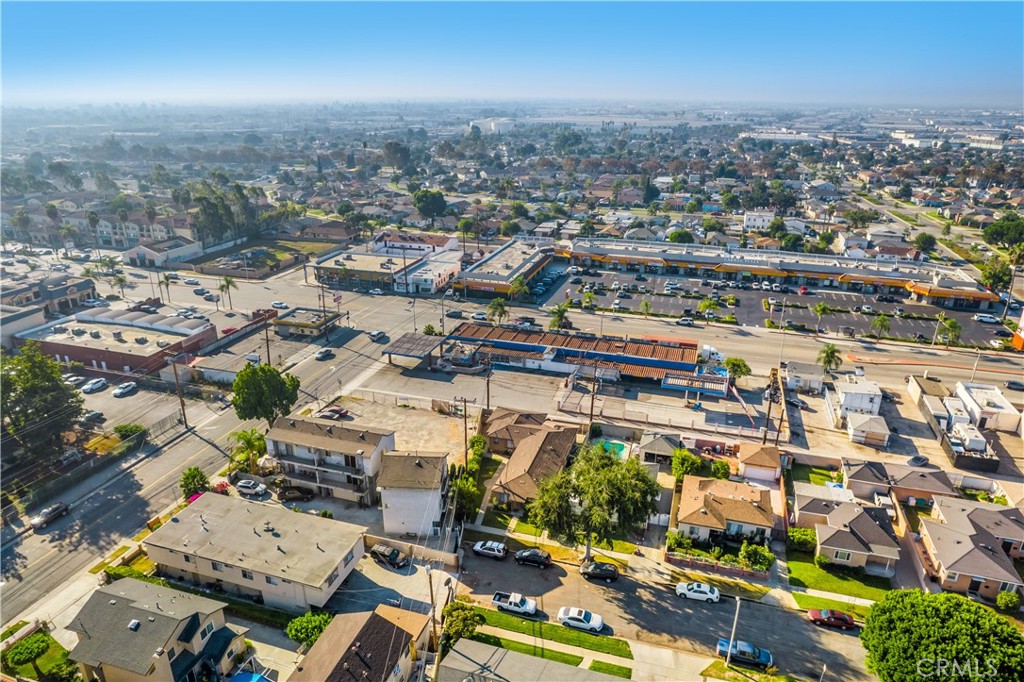 2311 W Repetto Avenue