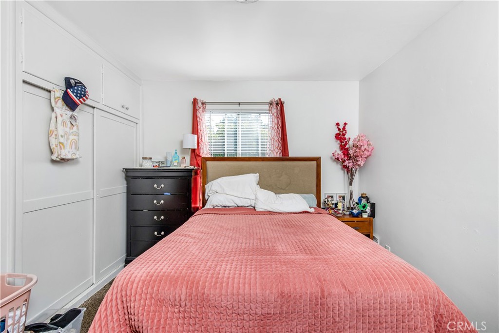 2311 W Repetto Avenue