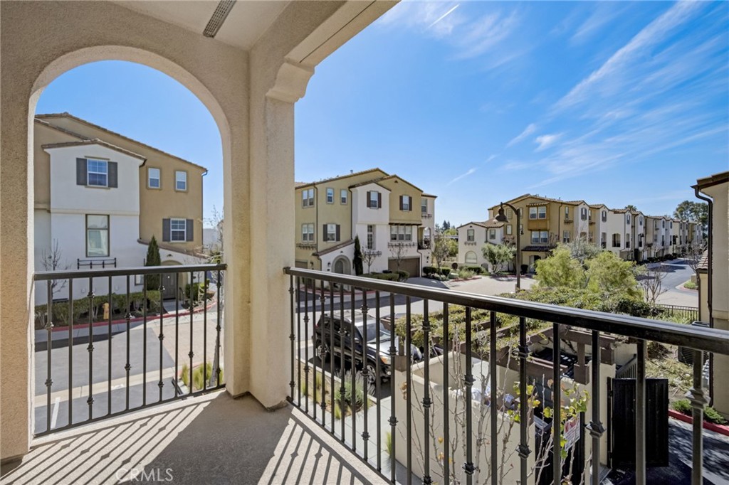 822 Santa Fe Avenue D