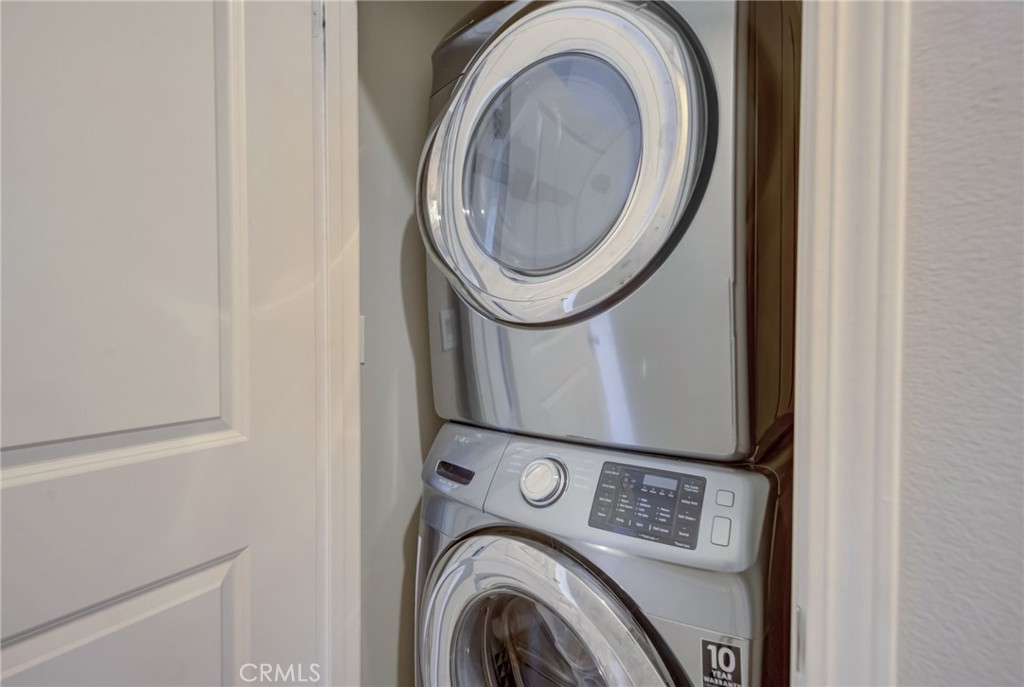 822 Santa Fe Avenue D