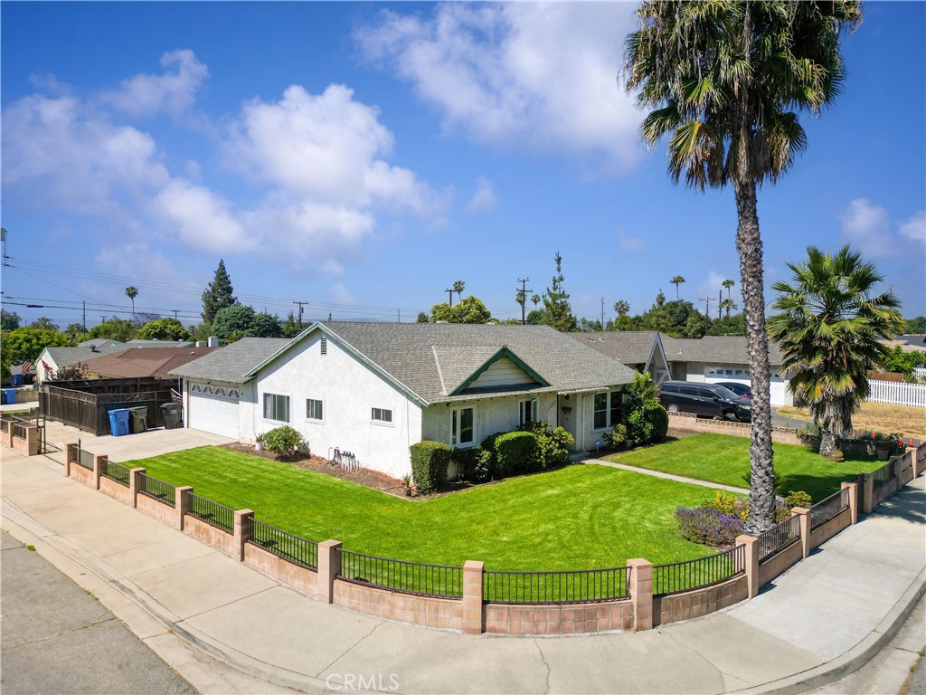 1242 Selkirk Avenue