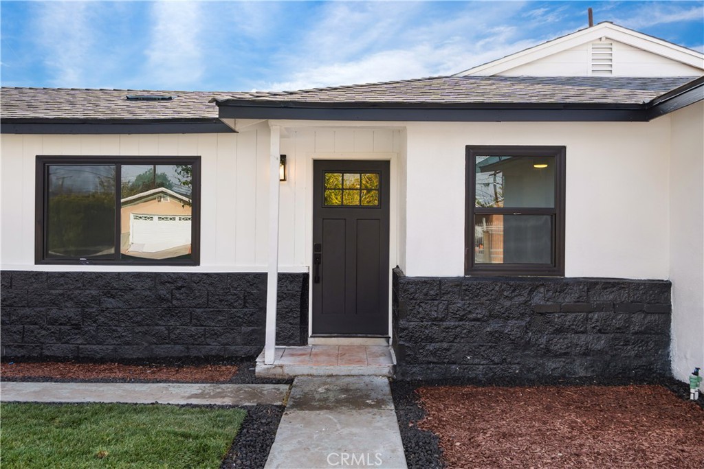 16220 Glenhope Drive
