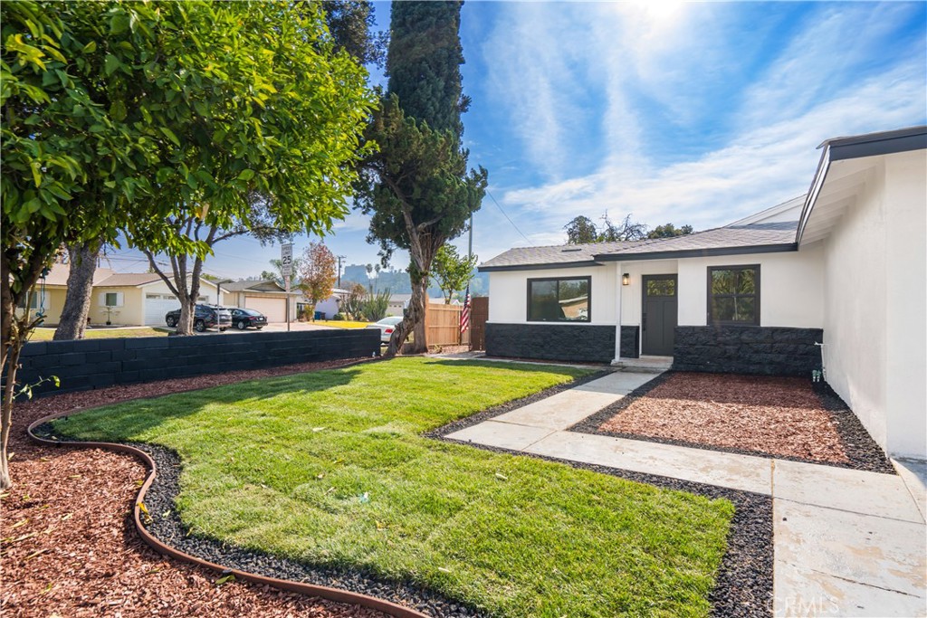 16220 Glenhope Drive