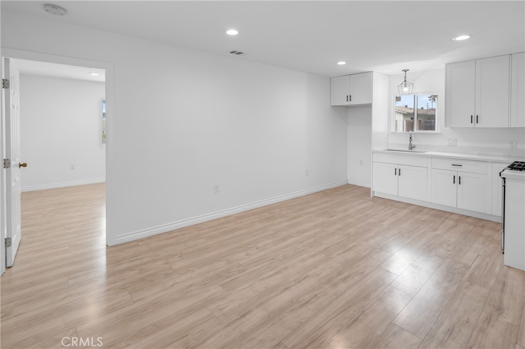 226 W Maitland Street