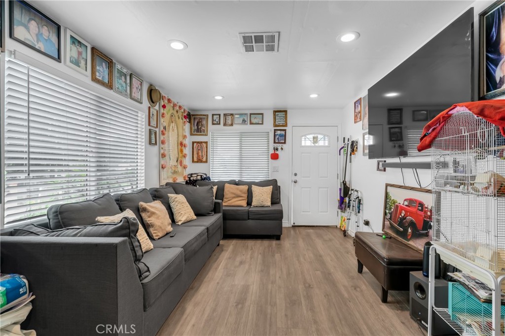 226 W Maitland Street