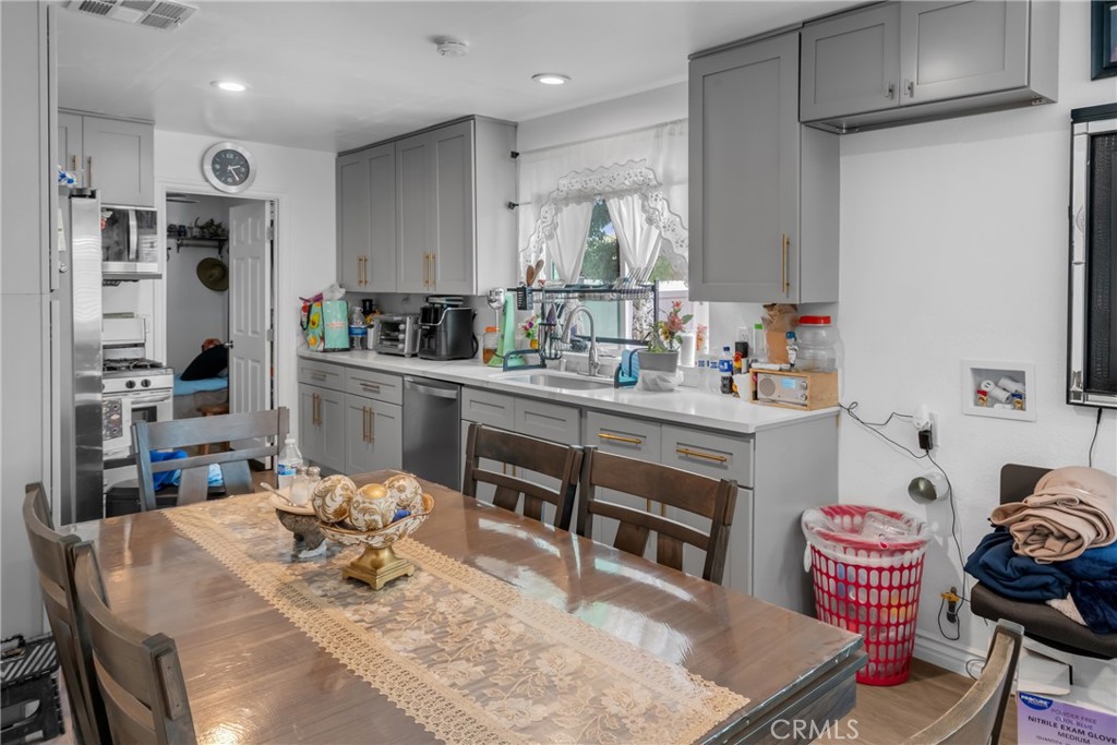 226 W Maitland Street