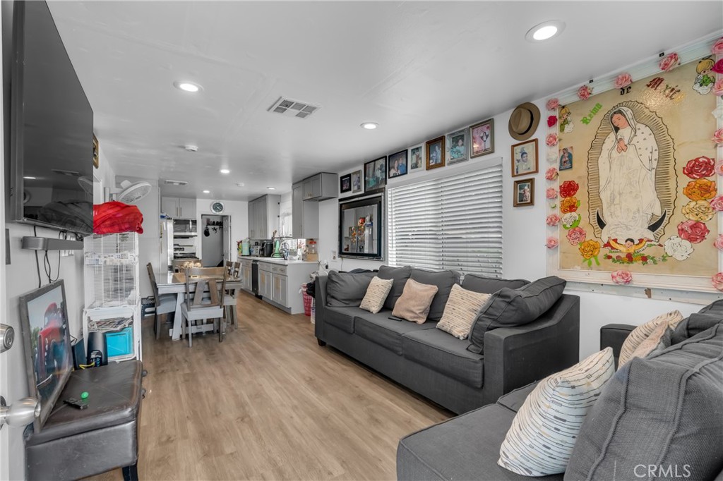226 W Maitland Street