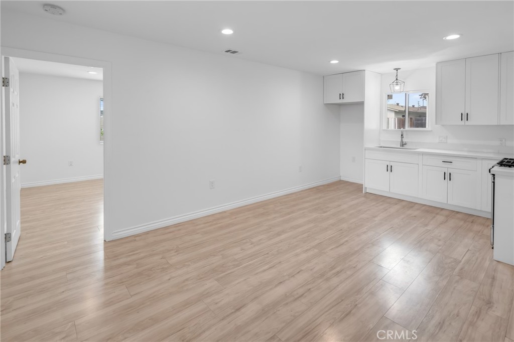 226 W Maitland Street