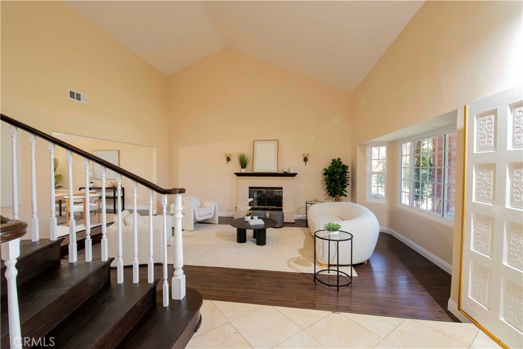 12860 Charlwood Street