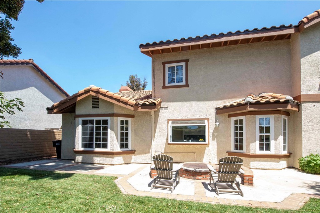 12860 Charlwood Street