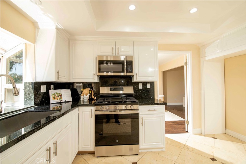 12860 Charlwood Street