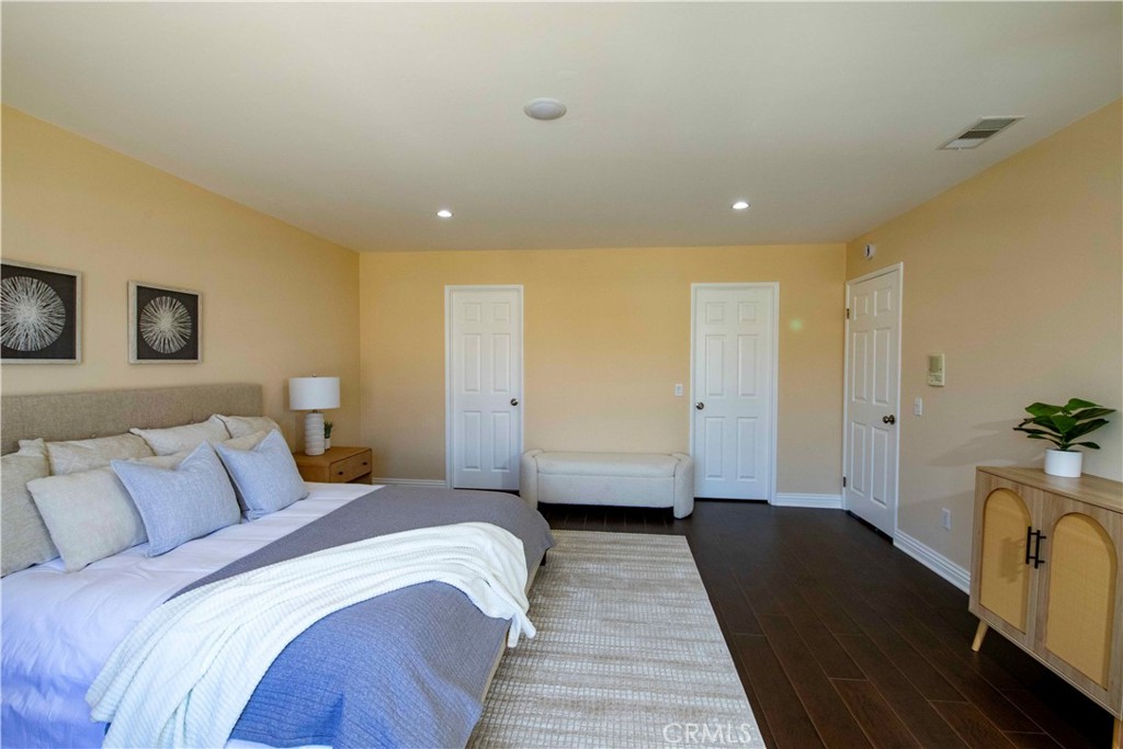 12860 Charlwood Street