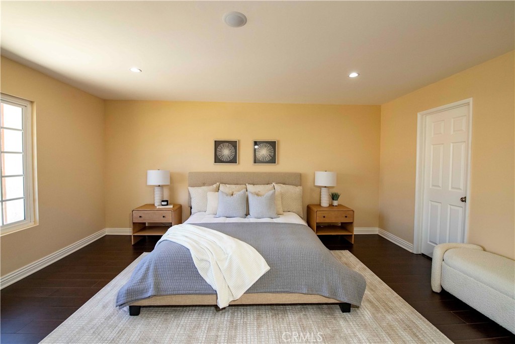 12860 Charlwood Street