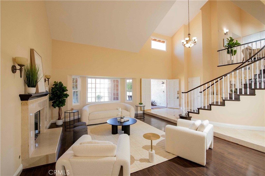 12860 Charlwood Street