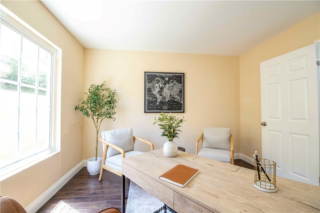 12860 Charlwood Street