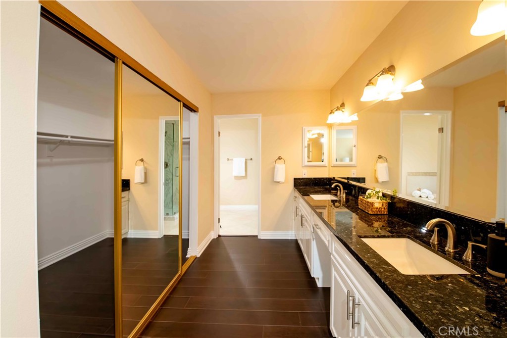 12860 Charlwood Street