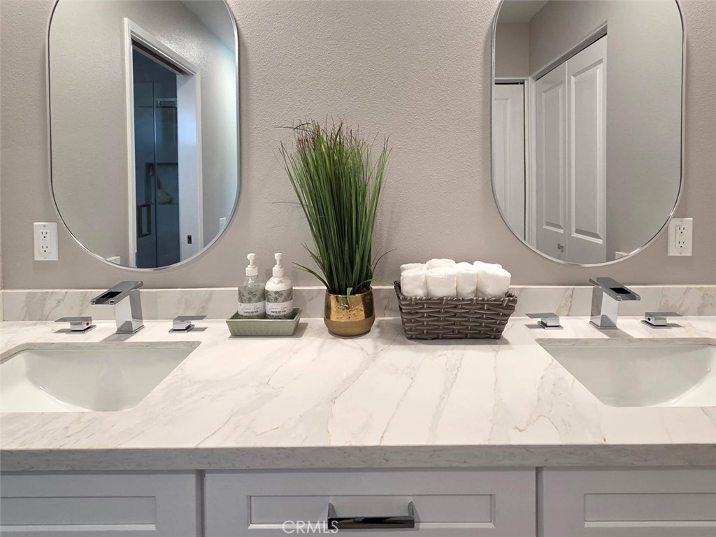 16109 Mesa Robles Drive