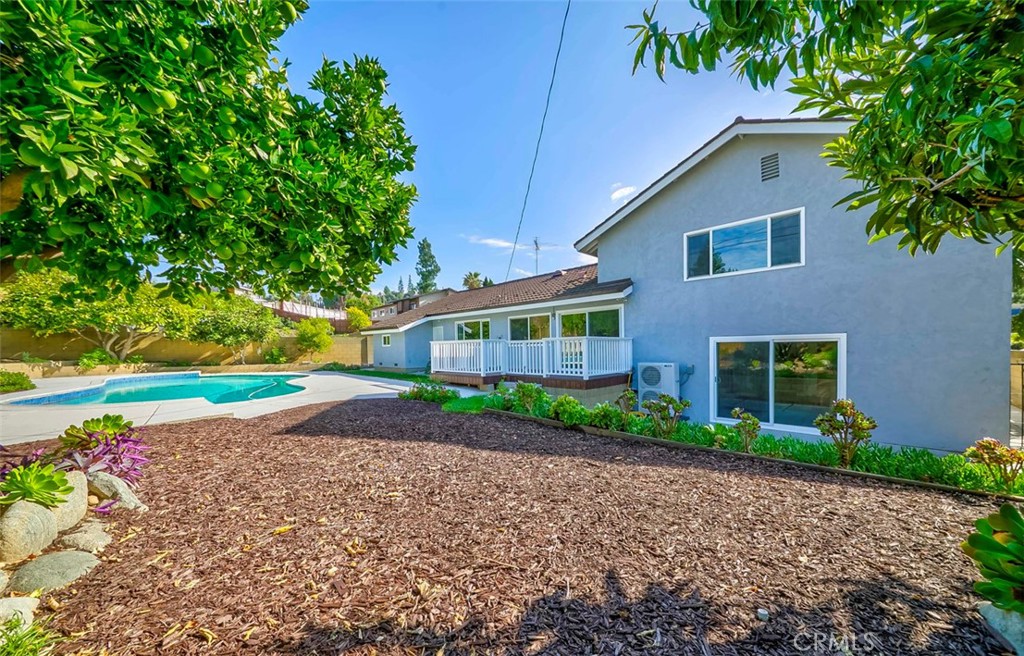 16109 Mesa Robles Drive