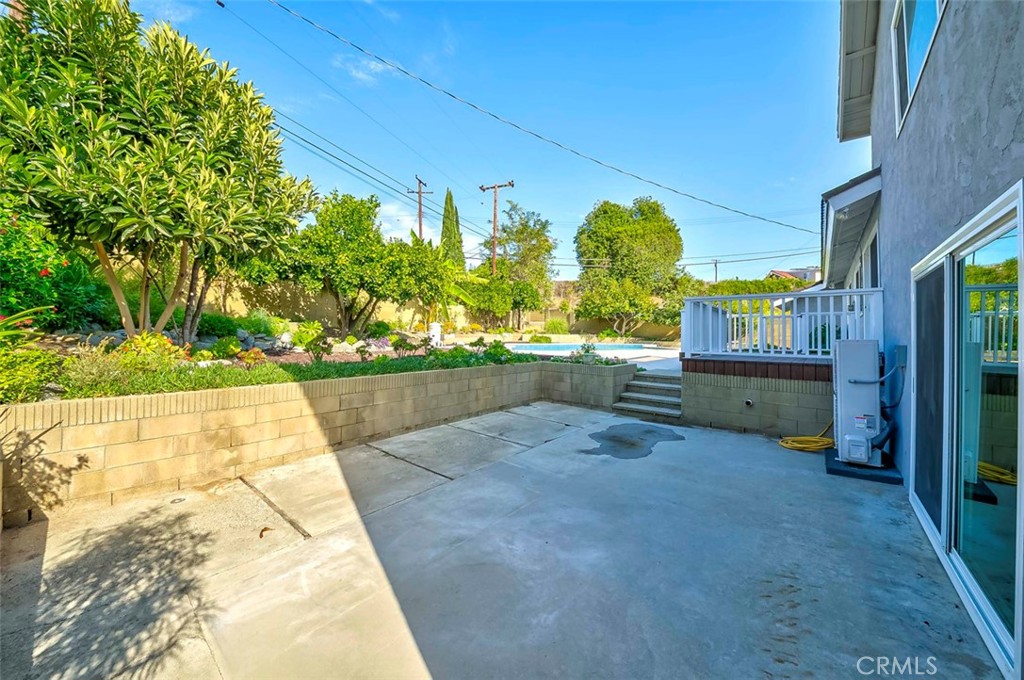 16109 Mesa Robles Drive