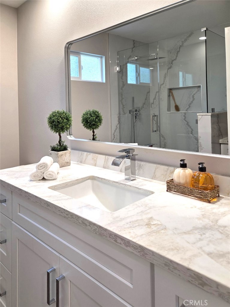 16109 Mesa Robles Drive