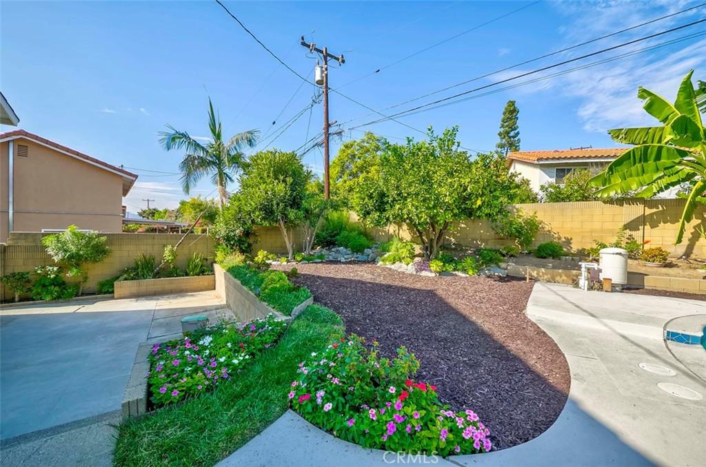 16109 Mesa Robles Drive