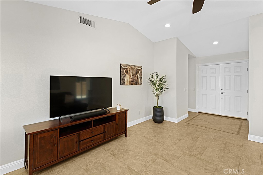 4004 Polk Court