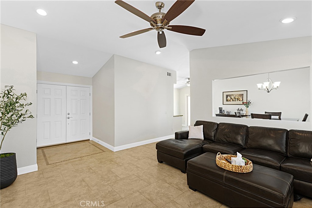 4004 Polk Court