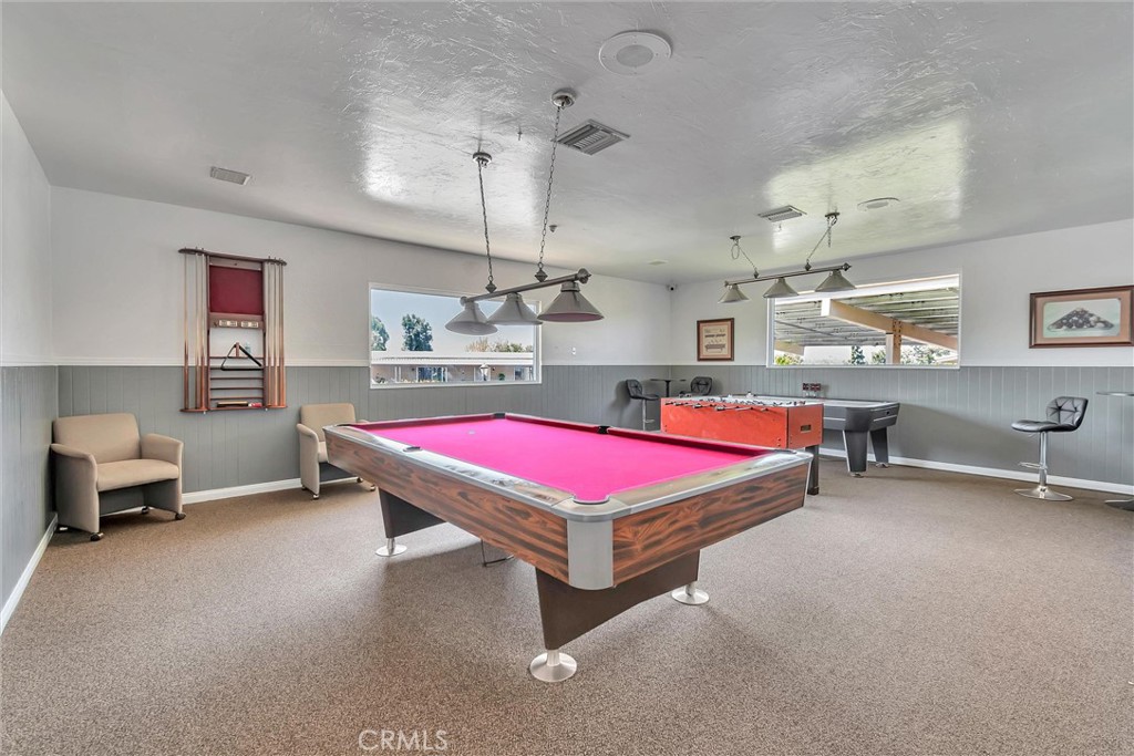 3033 Valley Boulevard 81