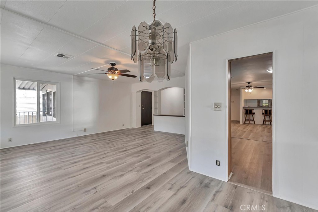 3033 Valley Boulevard 81